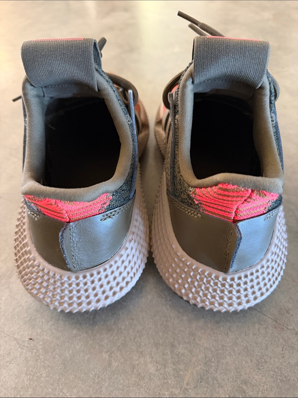 Adidas Athletic Olive Green Prophere Sneakers with Pink Accent size 6 - Picture 7 of 8